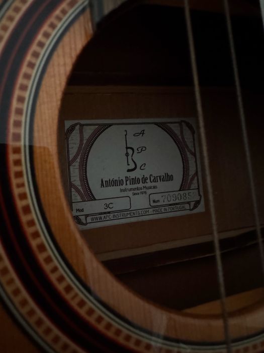 Guitarra “António Pinto de Carvalho”
