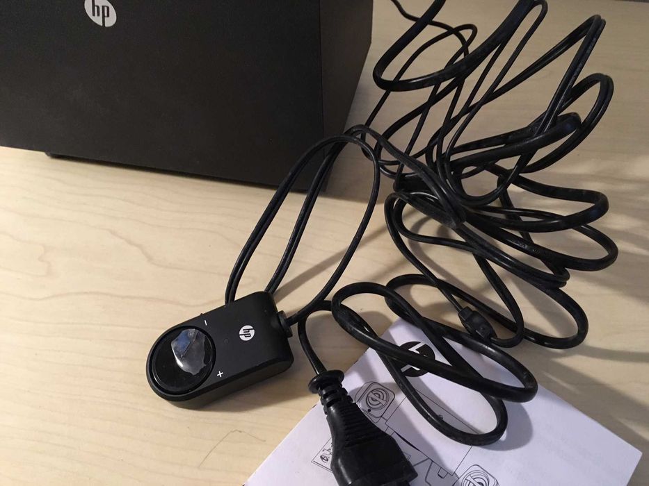 Colunas de Som HP 2.1 Compact Speaker System