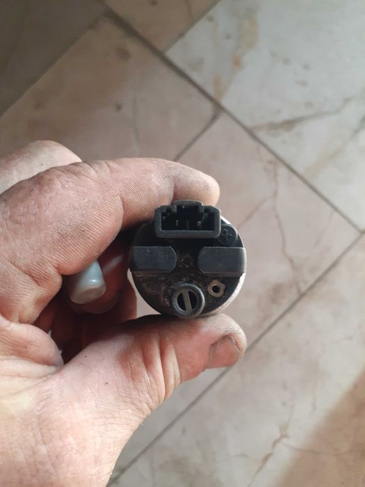 Бензонасос на Таета камри 50usa и клапан высокого давления