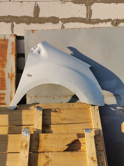 Крыло правое peugeot partner B9 2009 г