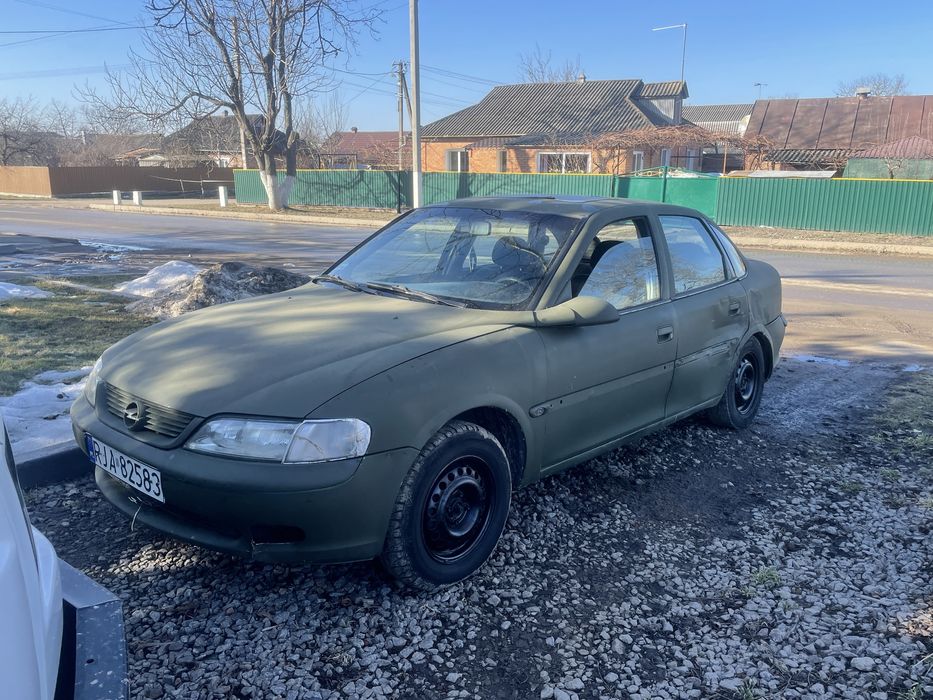Продам Опель Вектра Б 1.8 Газ/бенз