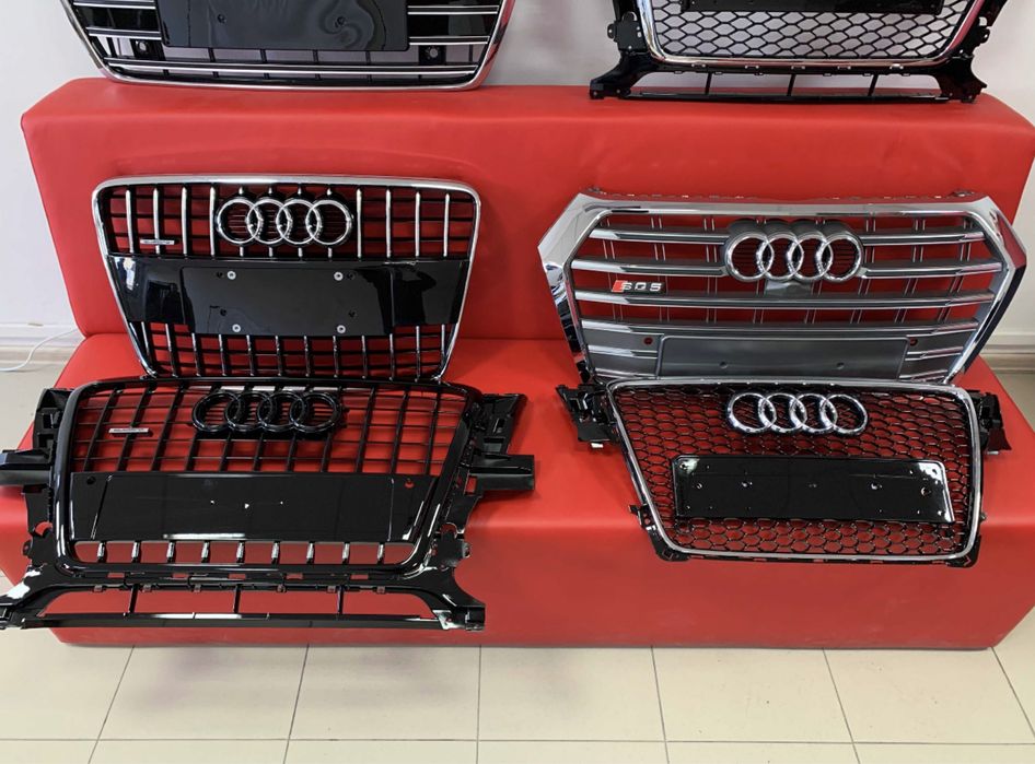 Решетка радиатора Audi Ауди А1 A3 A4 A5 Q3 Q5 Q7 Q8 A6 A7 A8 TT S RS
