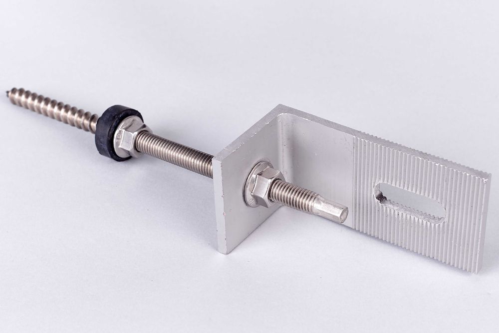 Кронштейн М10х200 для кріплення сонячних панелей алюмінієвих систем.