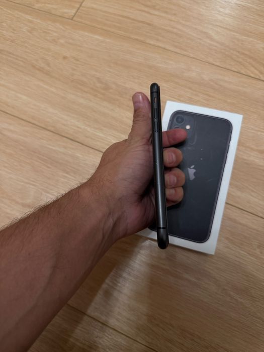 Iphone 11 128gb Neverlock 93%стан батареї