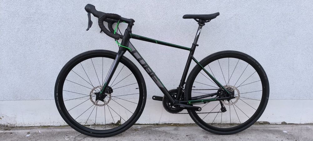 CUBE ATTAIN SL DISC, Shimano (hydraulika/sztywne osie), Rozmiar 53/M