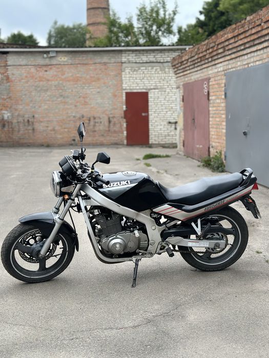 suzuki gs500e 1999