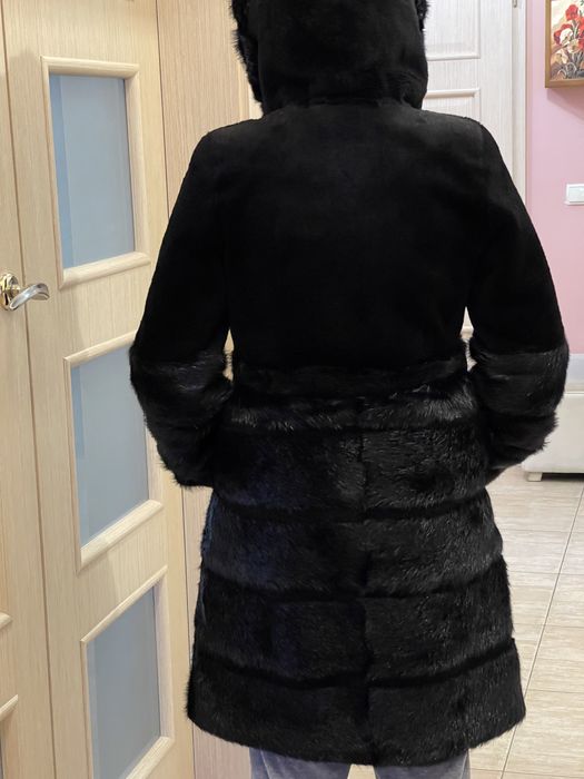 Шубка з нутрії.