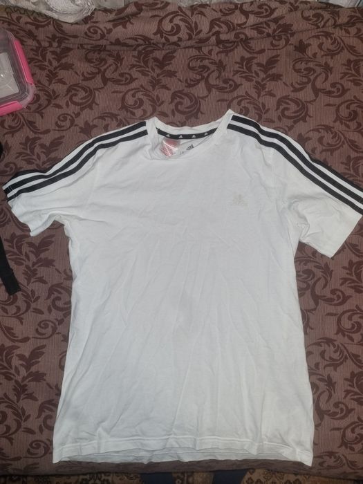 Фудболка Адідас біла