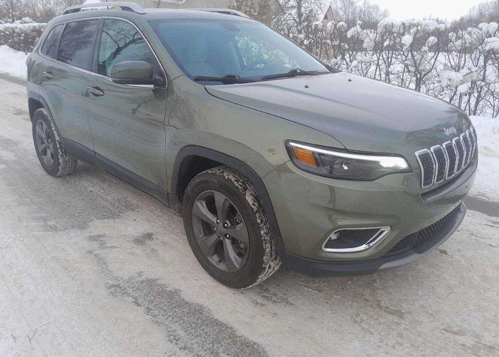 Продам Jeep Cherokee 2019 3.2 I