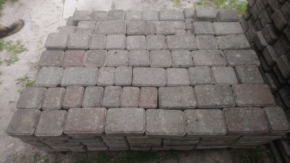 Бруківка Старе місто вживана продам