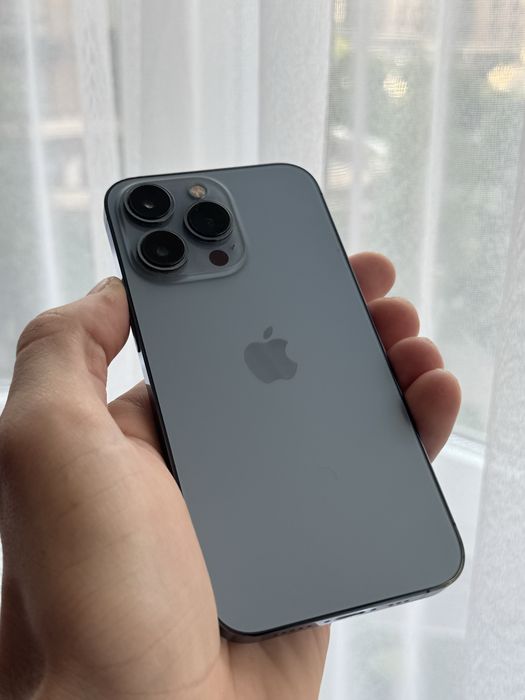 Iphone 13  pro sierra blue 128 gb в гарному стані