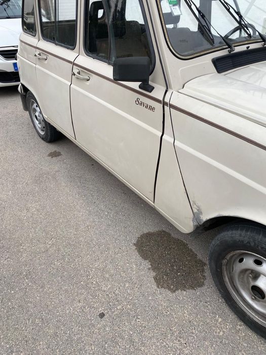 Renault 4L Savane