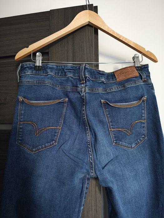 Spodnie jeans regular