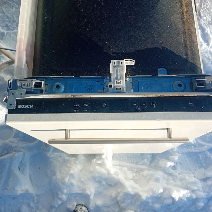 Zmywarka Bosch do zabudowy timer do końca cyklu kosz na sztućce