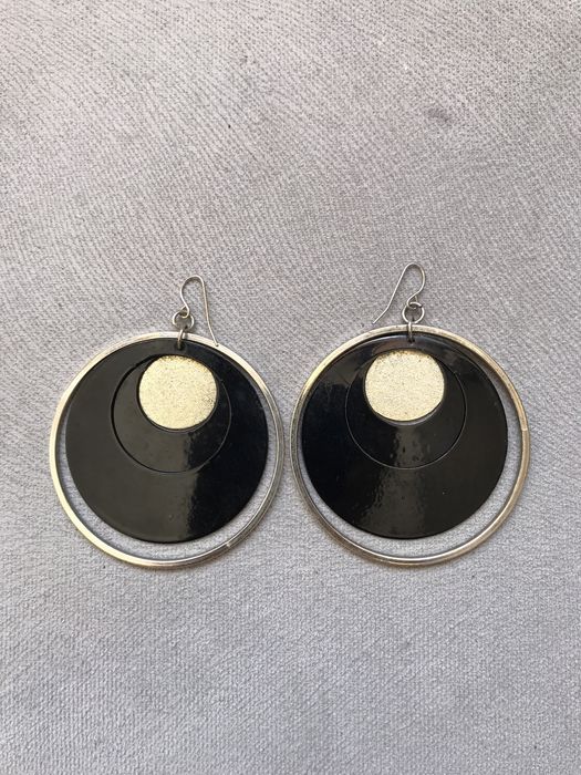 Vários brincos Parfois, H&M, Bijou Brigitte e Pedra Dura