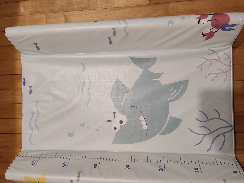 Przewijak na łóżeczko