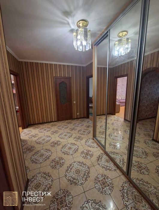 Продаж 2 кімнатної квартири по вул Франка