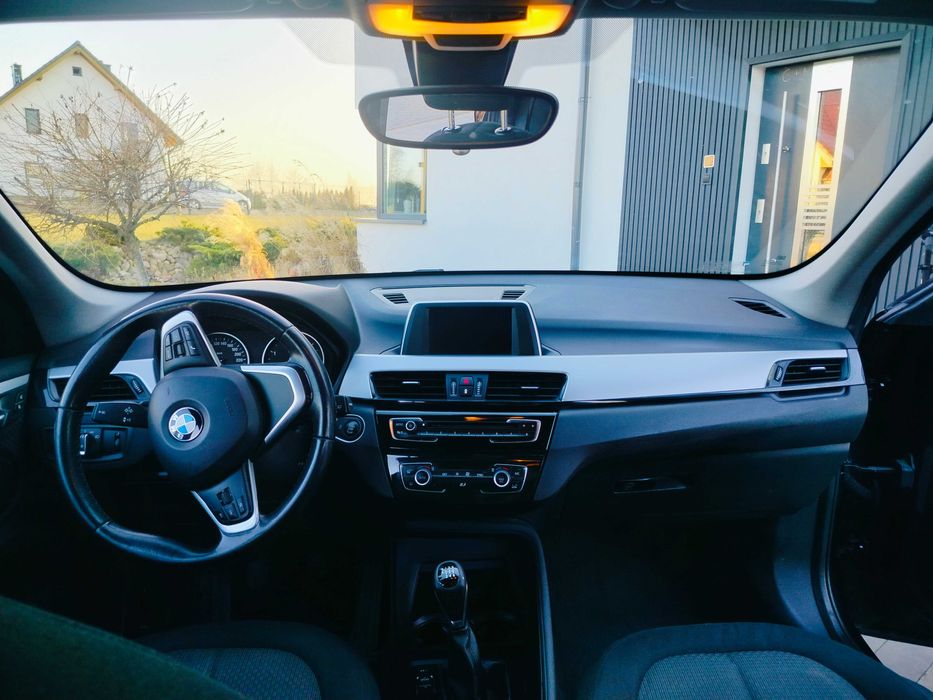 sprzedam auto BMW X1