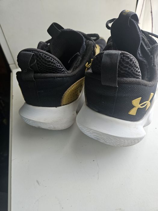 Buty under armour flow 3
