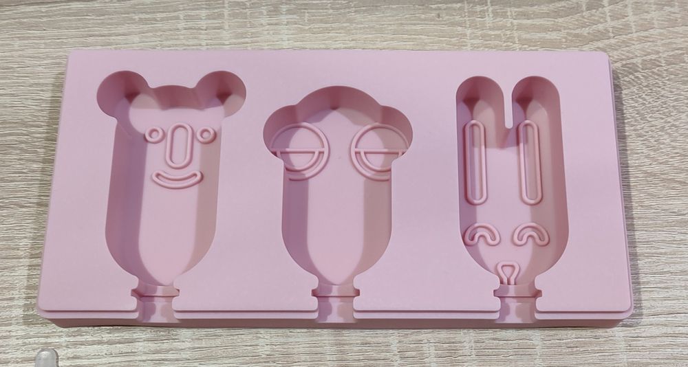 Silikonowe formy, foremki do lodów Peppa, owoce, miś, zajączek, arbuz