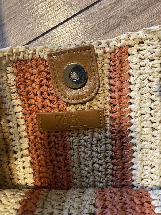 Pleciona torebka/koszyk Zara