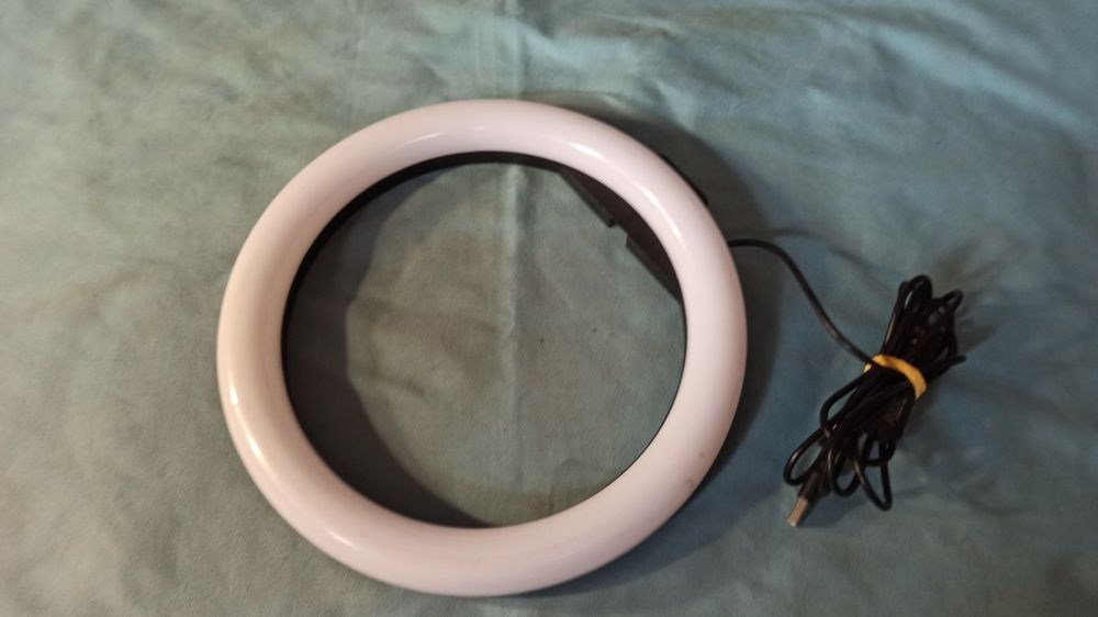 Qilive lampa pierścieniowa LED regulacja barwy