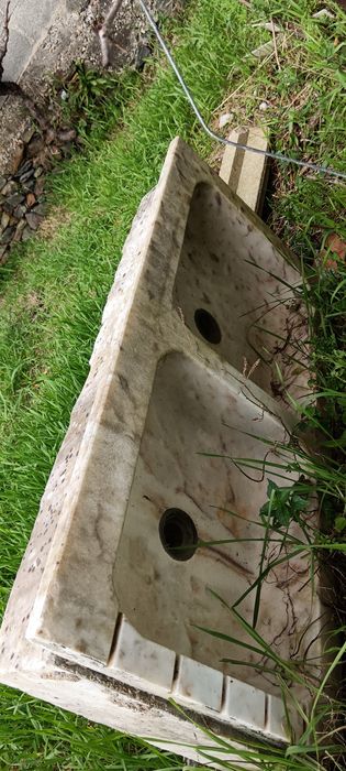 Lava loiça mármore