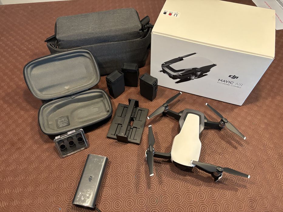 DJI Mavic Air - Fly More Combo