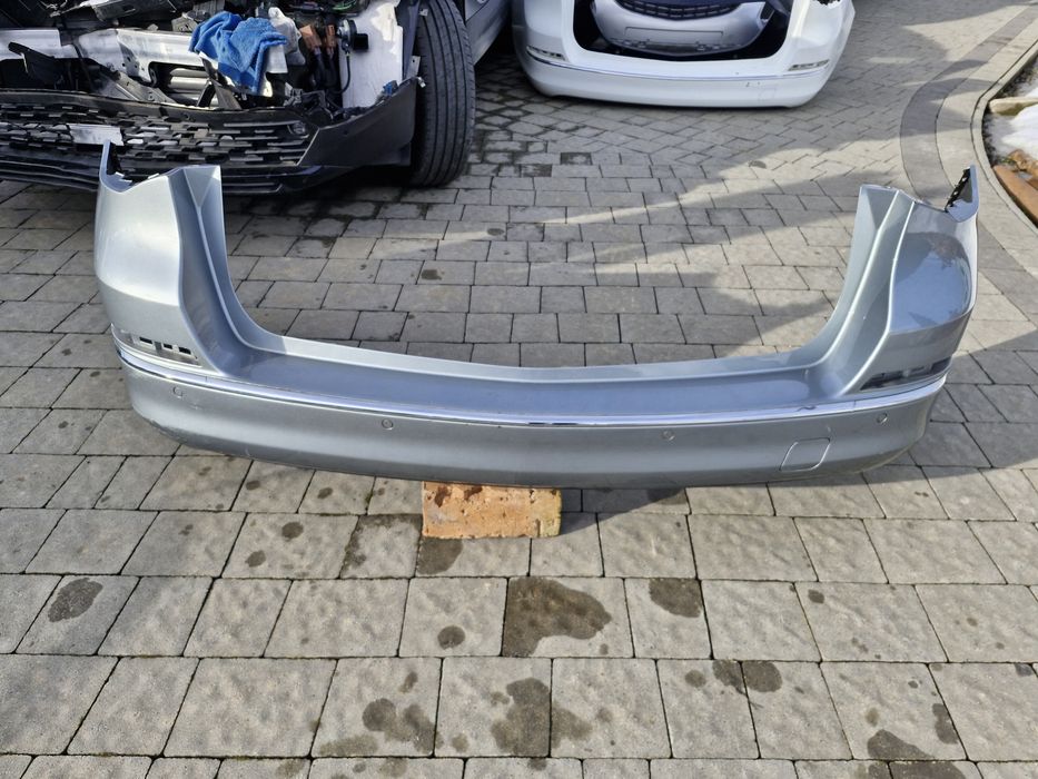 Бампер задній Opel Astra J 2012-2015 універсал