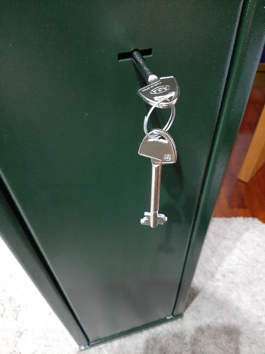 Cofre armas  armeiro