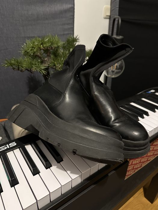 Botas berskha tamanho 36