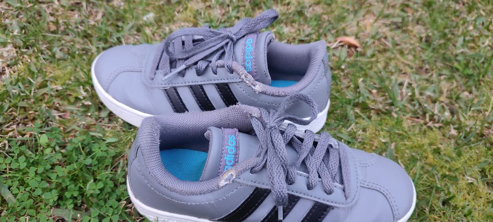 Sapatilhas ADIDAS n*29