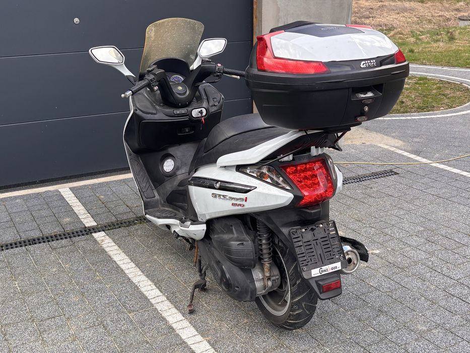 Sym gts 300 i Evo 2011 ledy