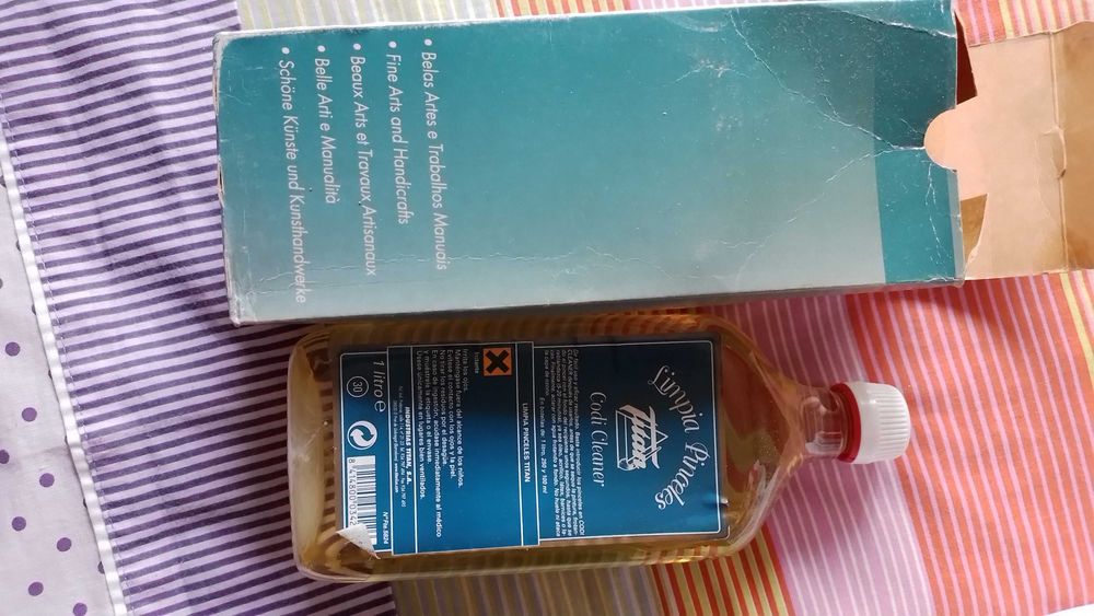 Tintas para pinturas de quadros Marca TITAN