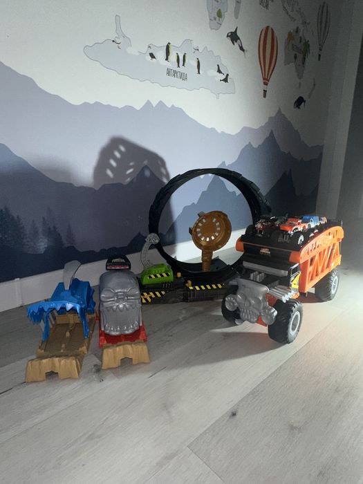 Набір Hot wheels монстер трак