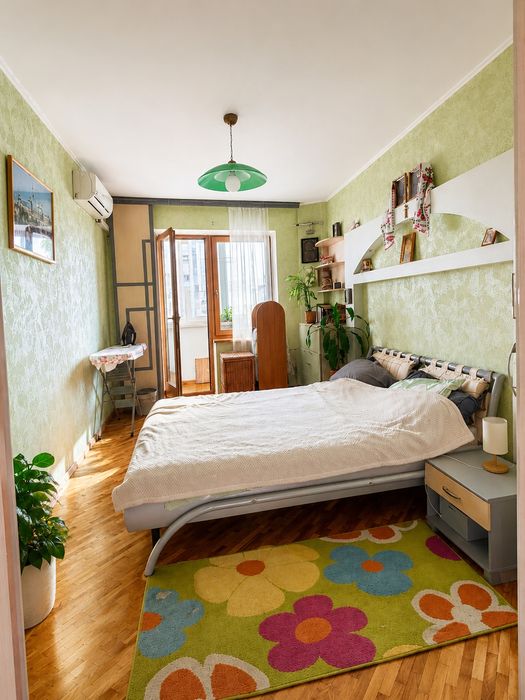 Простора 4К квартира для великої родини