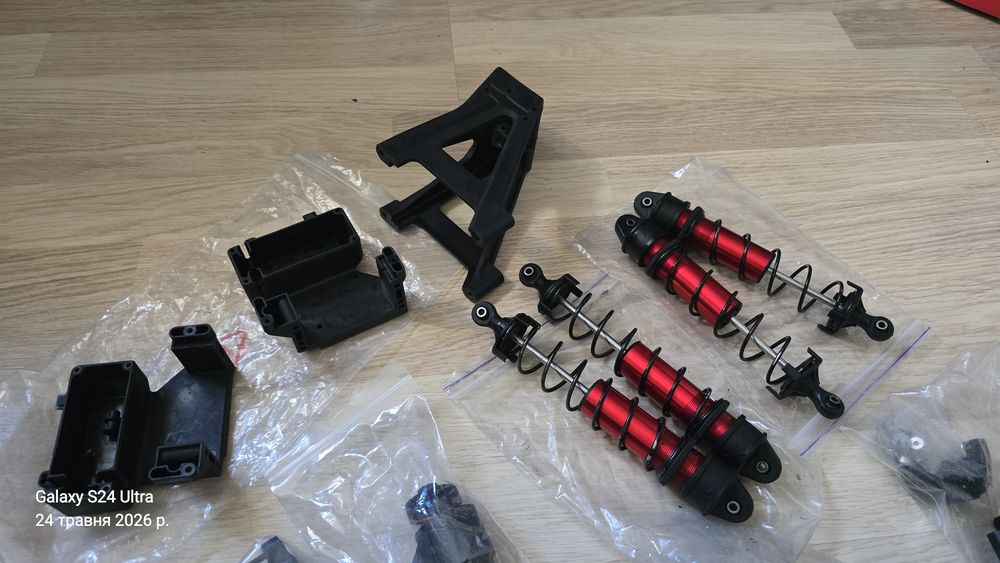 ARRMA KRATON 8S Roller майже зібраний RC - запчастини обмін на Traxxas  Losi