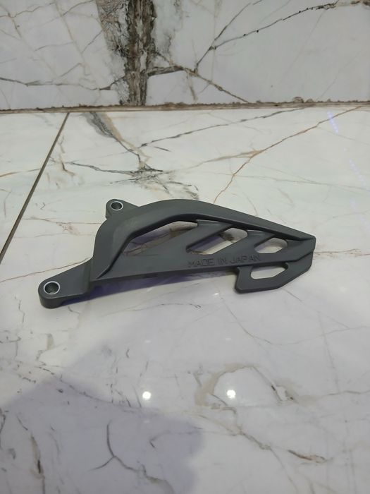 Osłona łańcucha napędowego  Yamaha WR450F WR 450 F 07/13r