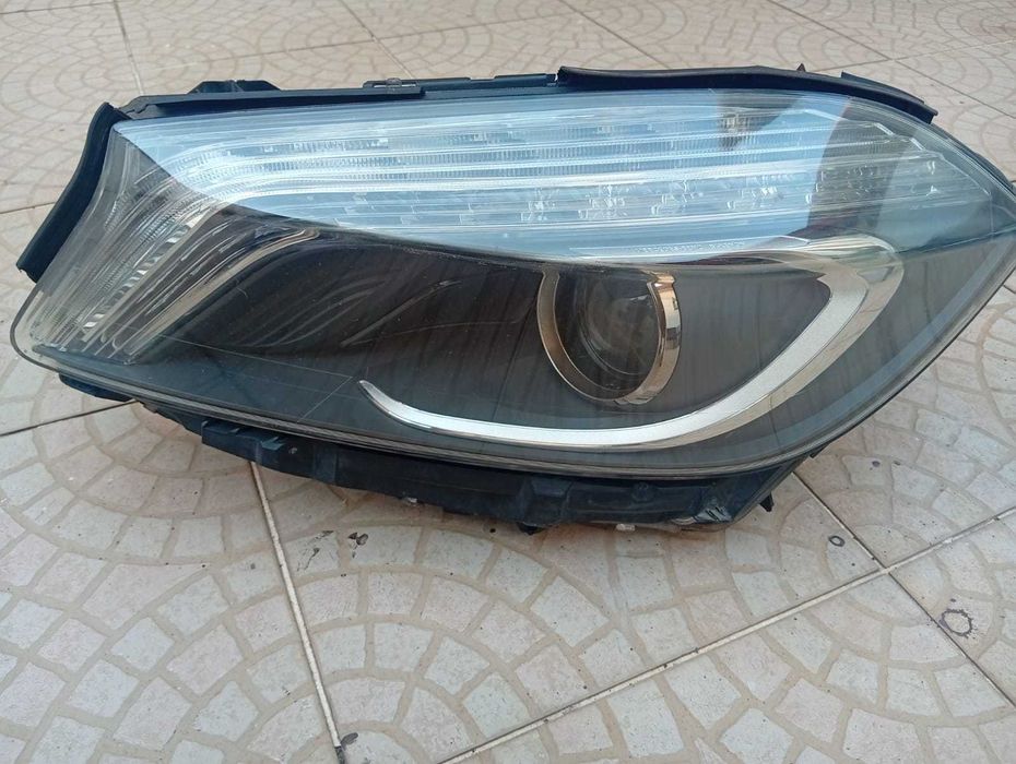 farol mercedes  w176 esquerdo
