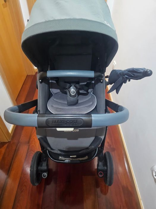 Carrinho da marca Maxi Cosi428114759554191361