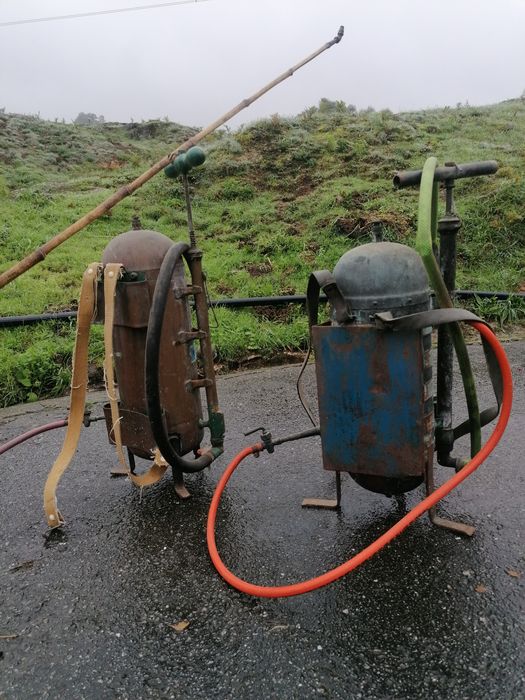 Aparelhos de sulfatar/pulverizar antigo