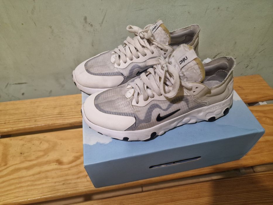 Nike react brancos 40