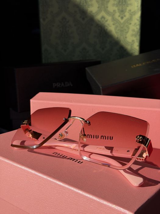 Окуляри miu miu
