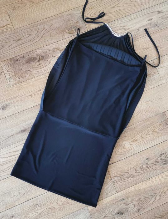 mała czarna mini XS S