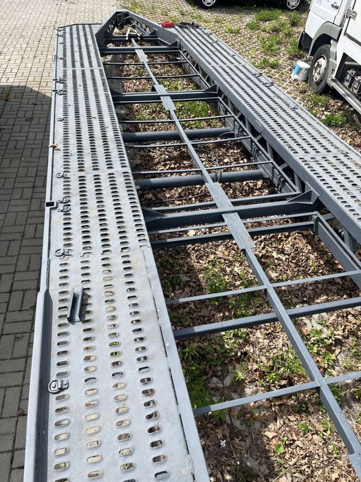 Przyczepa ciężarowa ładowność  2640kg