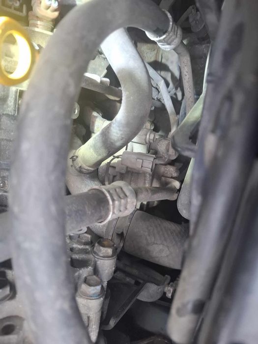 Sprężarka kompresor klimatyzacji COROLLA VERSO I 2.0 D4D
SPRĘŻARKA KOM