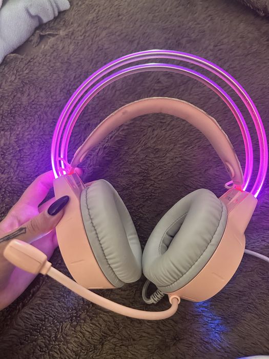 Auscultadores Cor de Rosa com brilho neon