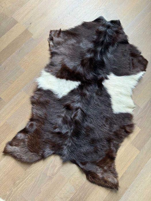Килим з натуральної шкіри кози 103*65 см
