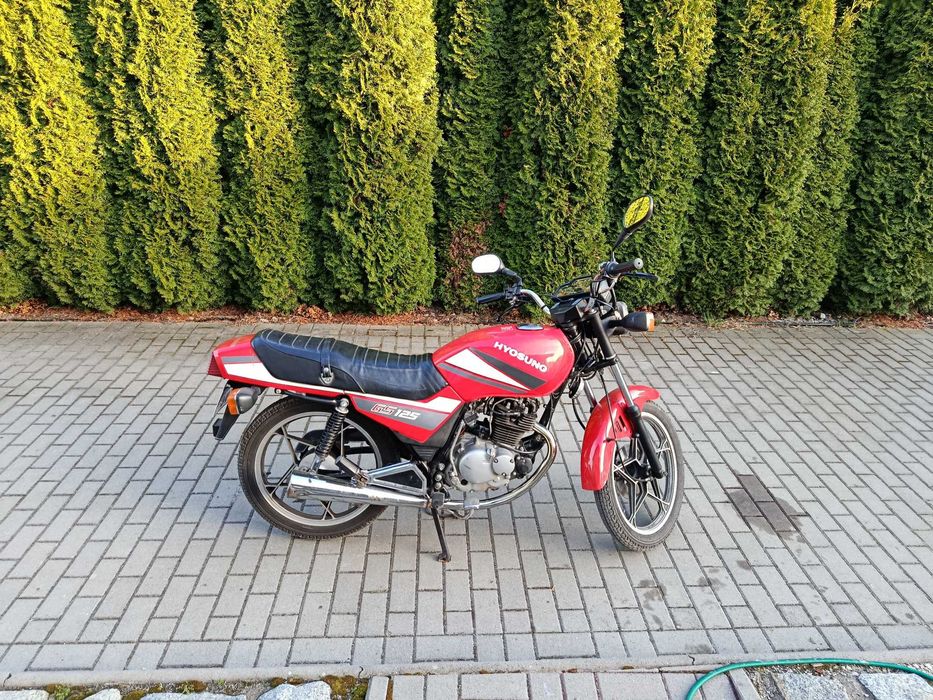Hyosung GS 125 super stan