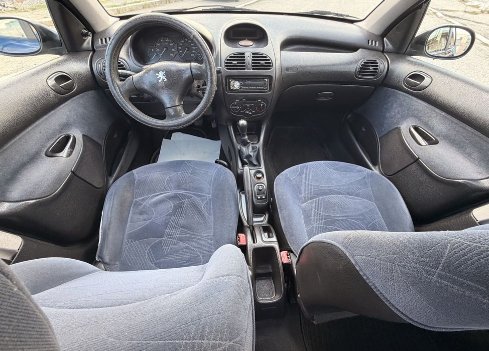 Peugeot 206 1.1 i